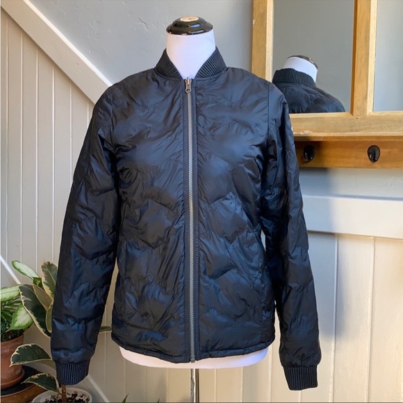 Columbia Hillside Spring Reversible Jacket in Black - Picture 2 of 16